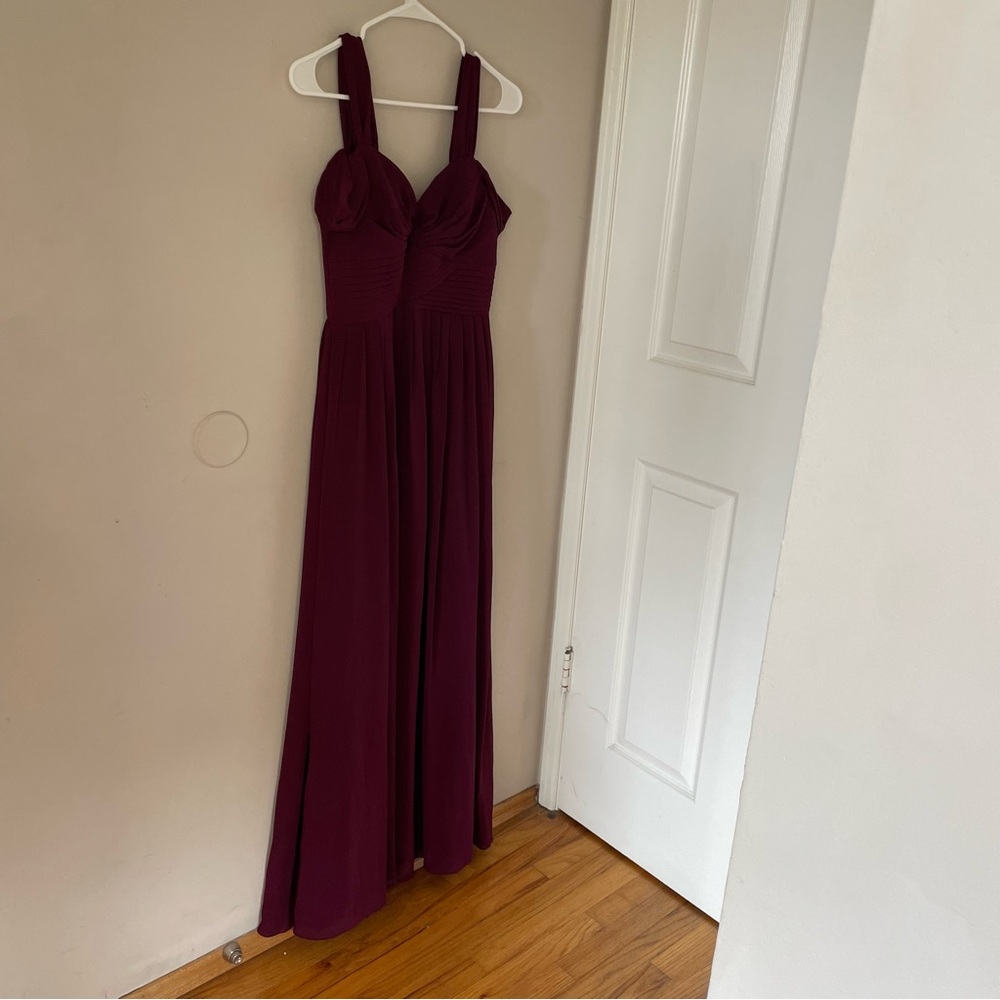 Elegant Burgundy Evening Gown